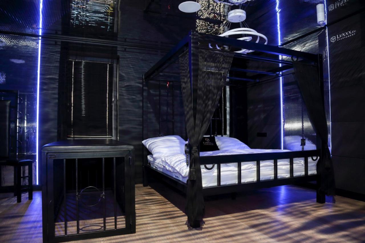 Bdsm Apartament Czestochowa Luxxx - Adults Only - Tylko Dla Doroslych Εξωτερικό φωτογραφία